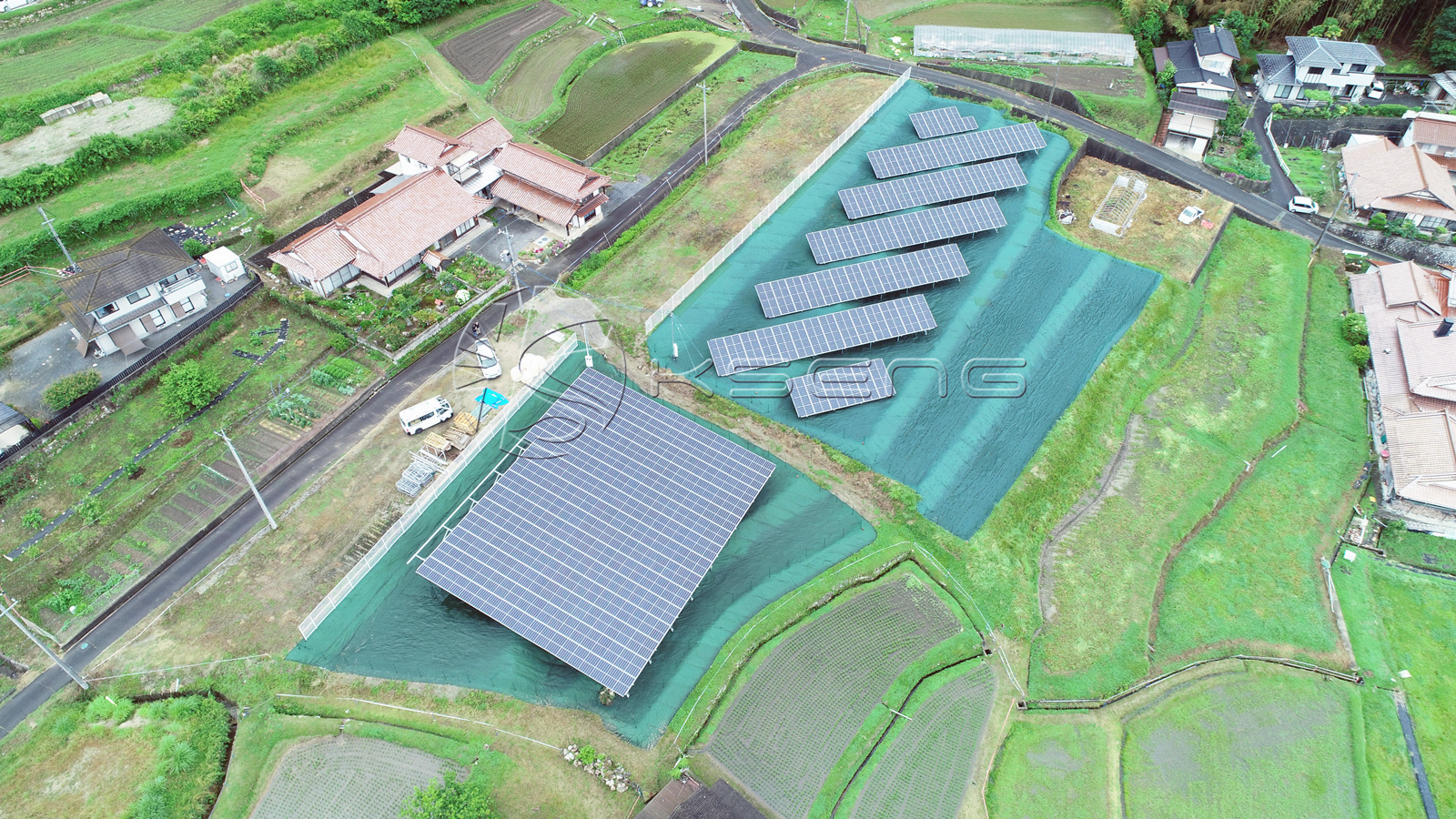 日本広島地面光伏支架104KW